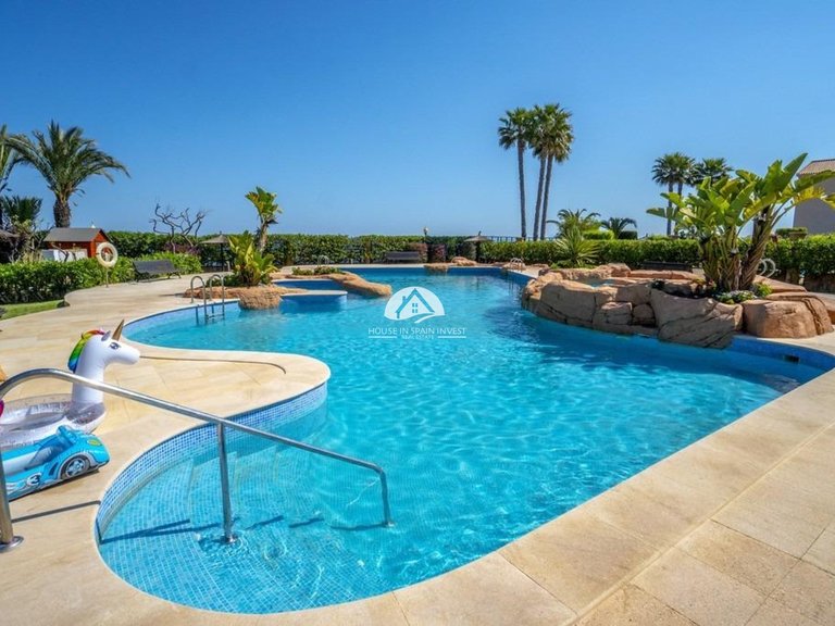 Penthouse for Sale in Dehesa de campoamor Orihuela Costa, Alicante 36