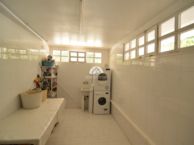 Villa for Sale in Torreta - Salado Torrevieja, Alicante 8