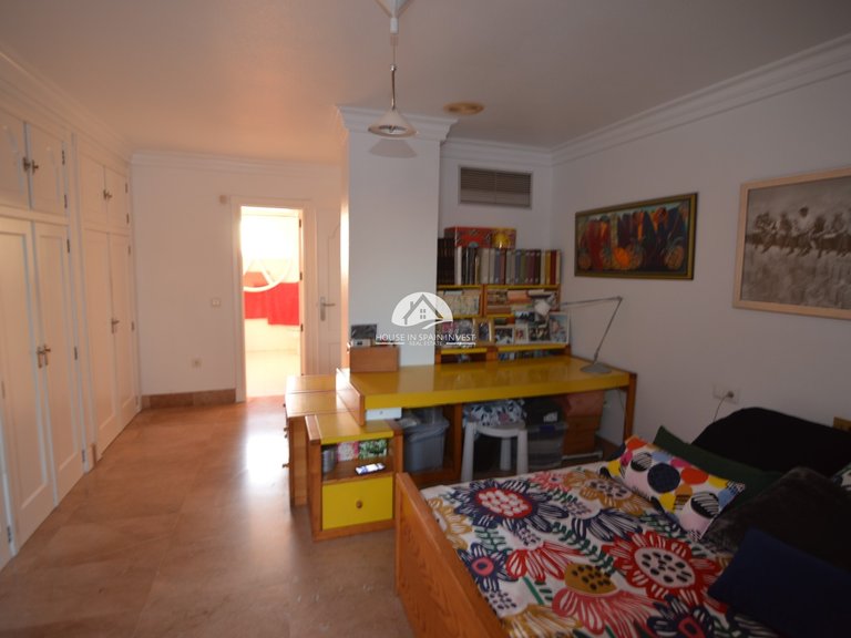 Villa for Sale in Torreta - Salado Torrevieja, Alicante 28