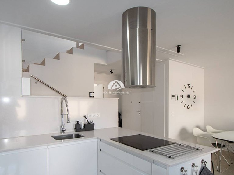 Villa for Sale in Ciudad Quesada Rojales - Ciudad Quesada, Alicante 4