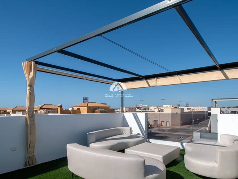 Villa for Sale in Ciudad Quesada Rojales - Ciudad Quesada, Alicante 16