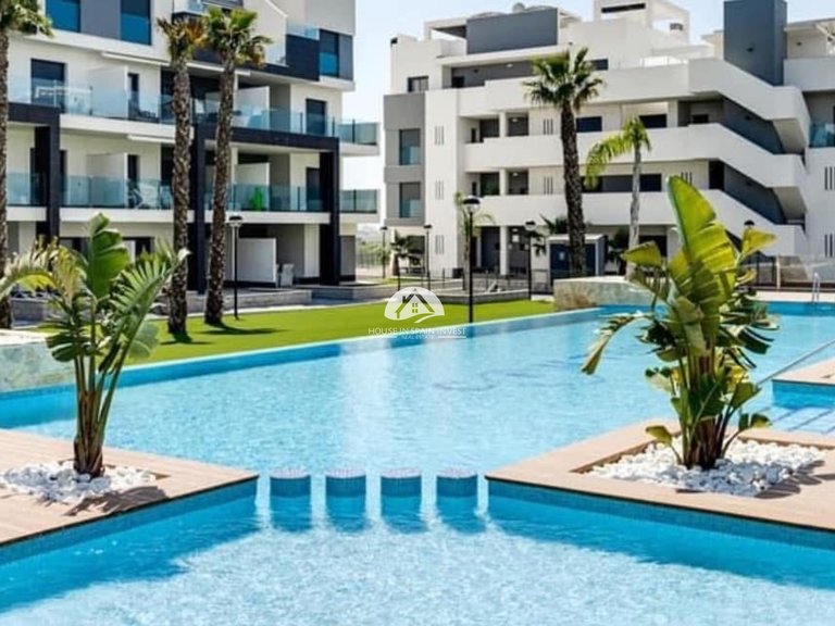 Apartment for Sale in Guardamar - El Raso Guardamar Del Segura, Alicante 1