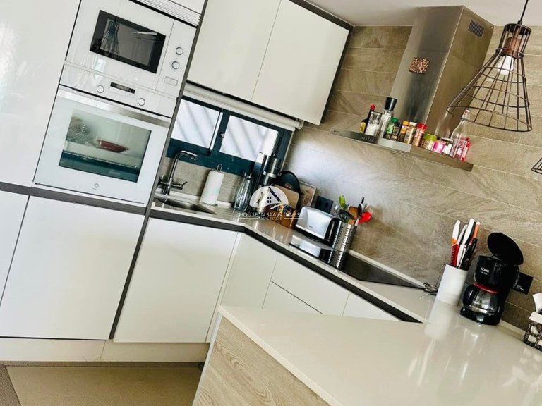 Apartment for Sale in Guardamar - El Raso Guardamar Del Segura, Alicante 5