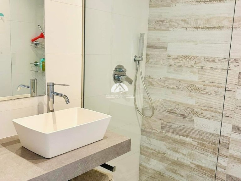 Apartment for Sale in Guardamar - El Raso Guardamar Del Segura, Alicante 8