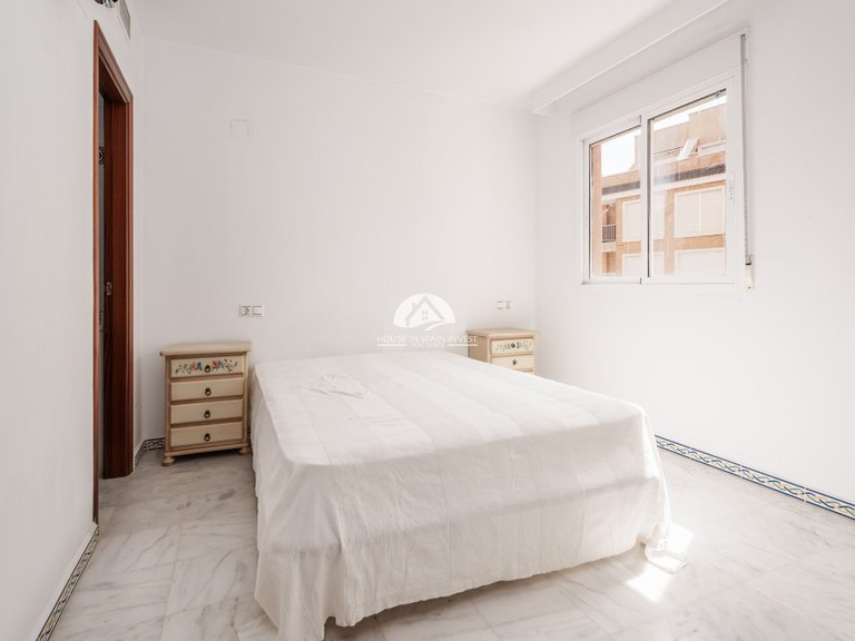 Apartment for Sale in Playa de los Locos Torrevieja, Alicante 10