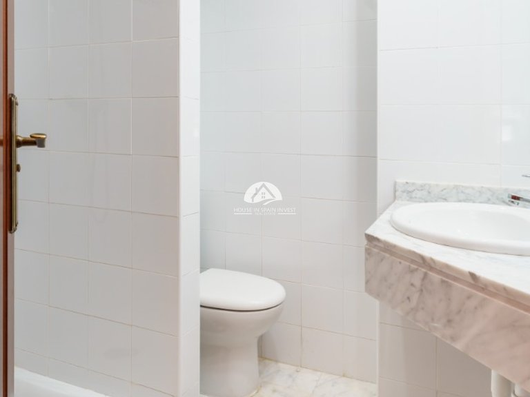 Apartment for Sale in Playa de los Locos Torrevieja, Alicante 13