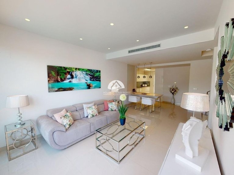 Villa for Sale in Torrevieja Torrevieja, Alicante 5