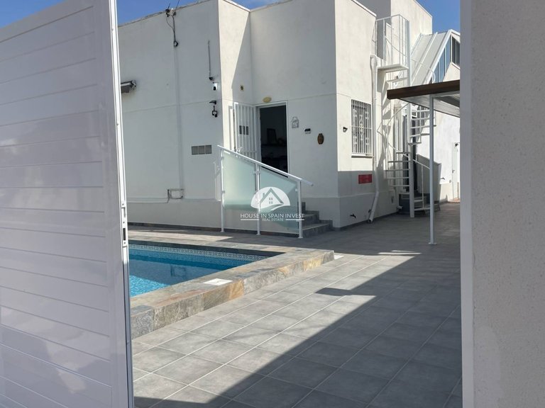Villa for Sale in La Siesta - El Chaparral - San Luis Torrevieja, Alicante 3