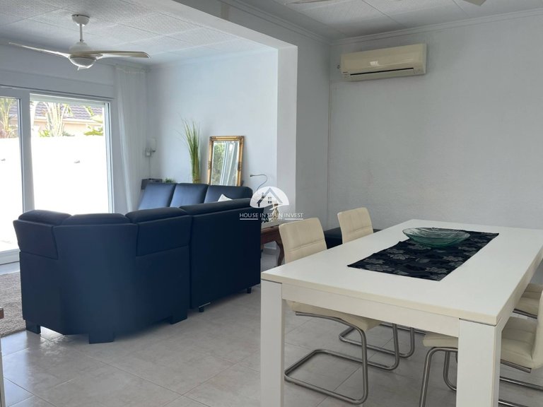 Villa for Sale in La Siesta - El Chaparral - San Luis Torrevieja, Alicante 19