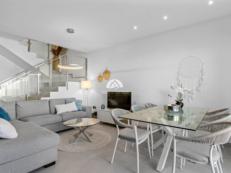 Villa for Sale in Ciudad Quesada Rojales - Ciudad Quesada, Alicante 3