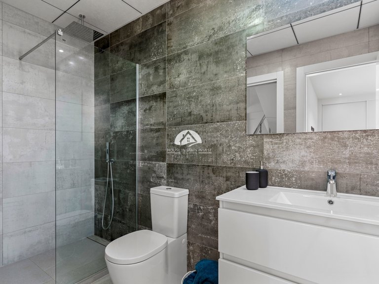 Villa for Sale in Ciudad Quesada Rojales - Ciudad Quesada, Alicante 10