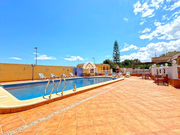 Villa for Sale in Los Balcones Torrevieja, Alicante 24