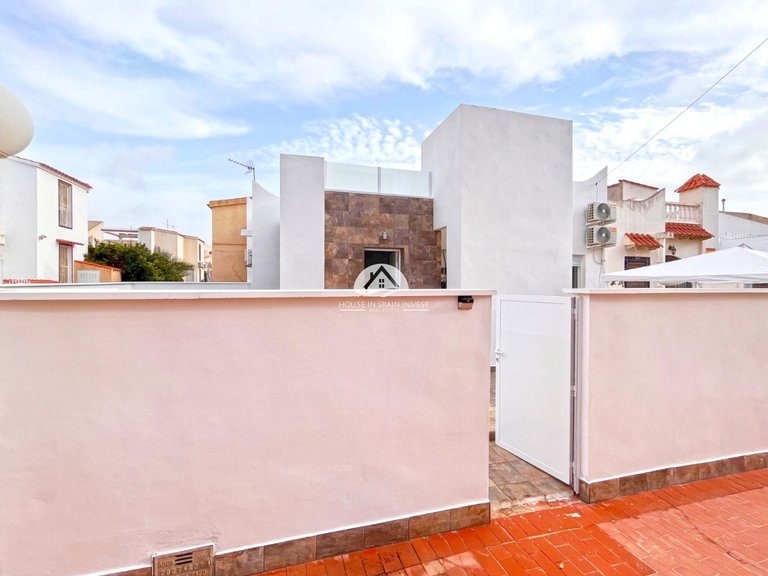 Town House for Sale in Playa Flamenca Orihuela Costa, Alicante 7