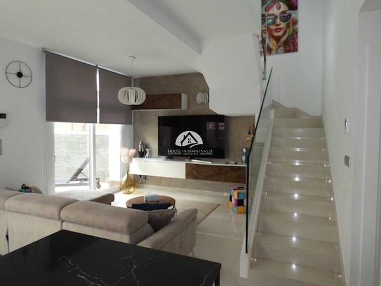 Villa for Sale in Ciudad Quesada Rojales - Ciudad Quesada, Alicante 6