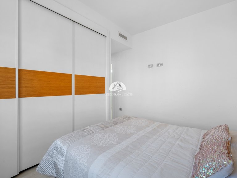 Villa for Sale in Ciudad Quesada Rojales - Ciudad Quesada, Alicante 19