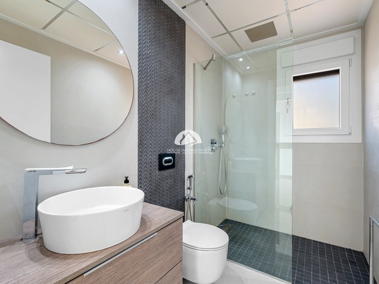 Villa for Sale in Ciudad Quesada Rojales - Ciudad Quesada, Alicante 24