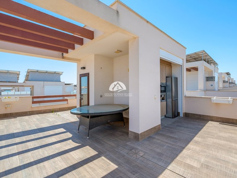 Villa for Sale in Ciudad Quesada Rojales - Ciudad Quesada, Alicante 25