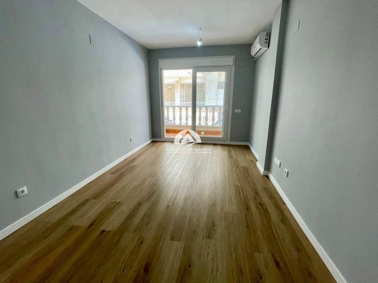 Apartment for Sale in La Mata Torrevieja, Alicante 4