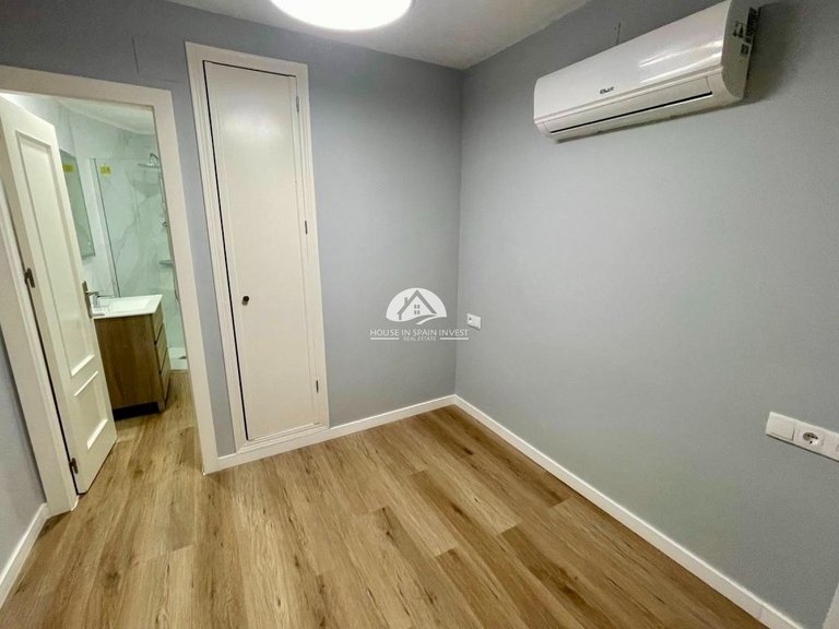 Apartment for Sale in La Mata Torrevieja, Alicante 8