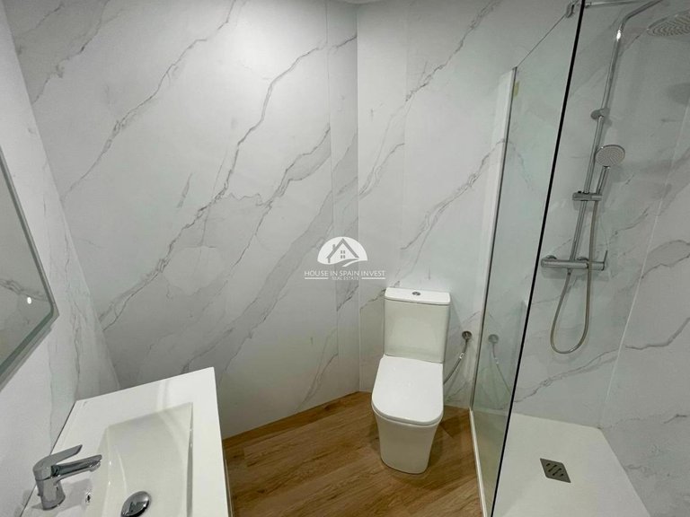 Apartment for Sale in La Mata Torrevieja, Alicante 12