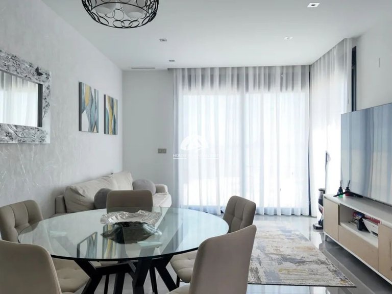 Villa for Sale in Los Balcones Torrevieja, Alicante 5