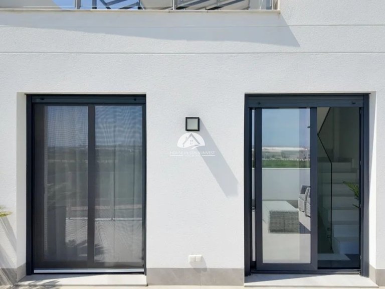 Villa for Sale in Los Balcones Torrevieja, Alicante 18