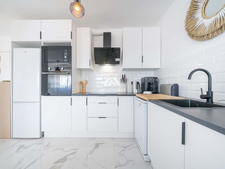 Apartment for Sale in Punta Prima Torrevieja, Alicante 9