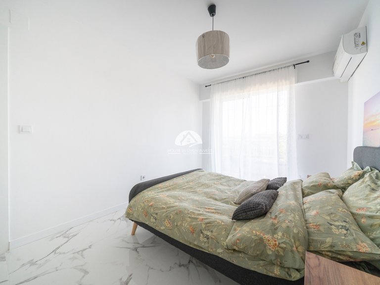 Apartment for Sale in Punta Prima Torrevieja, Alicante 13
