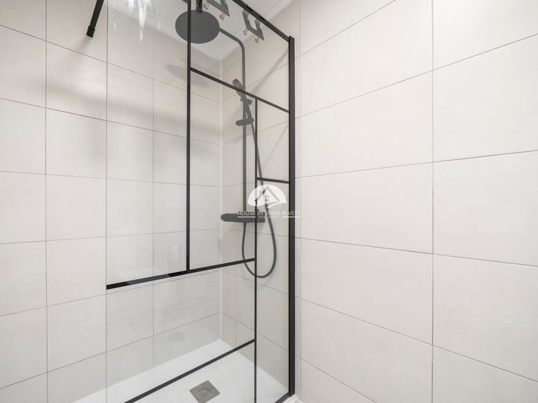 Apartment for Sale in Punta Prima Torrevieja, Alicante 18