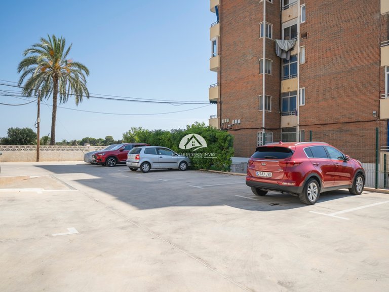 Apartment for Sale in Punta Prima Torrevieja, Alicante 35