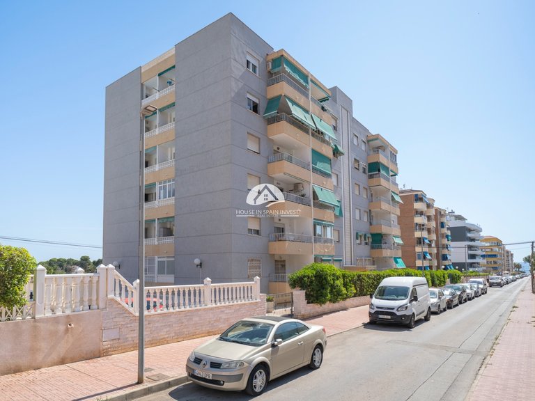 Apartment for Sale in Punta Prima Torrevieja, Alicante 36