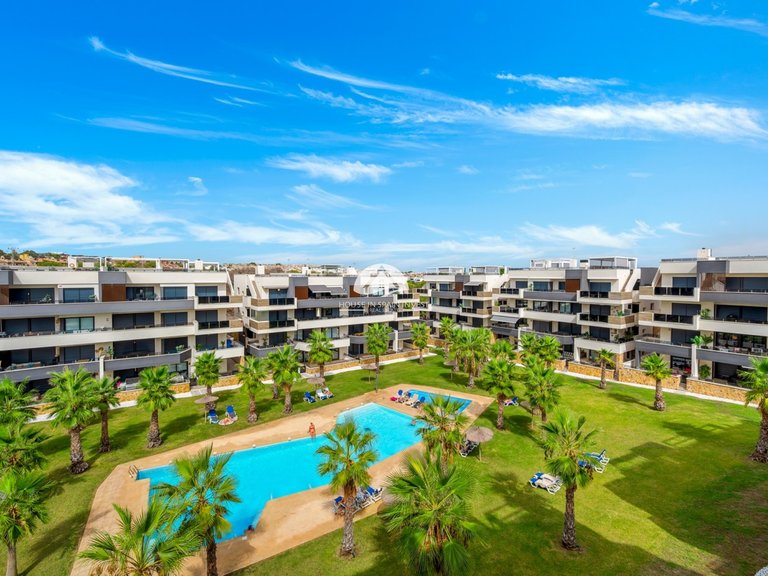 Apartment for Sale in Los Altos Orihuela Costa, Alicante 2