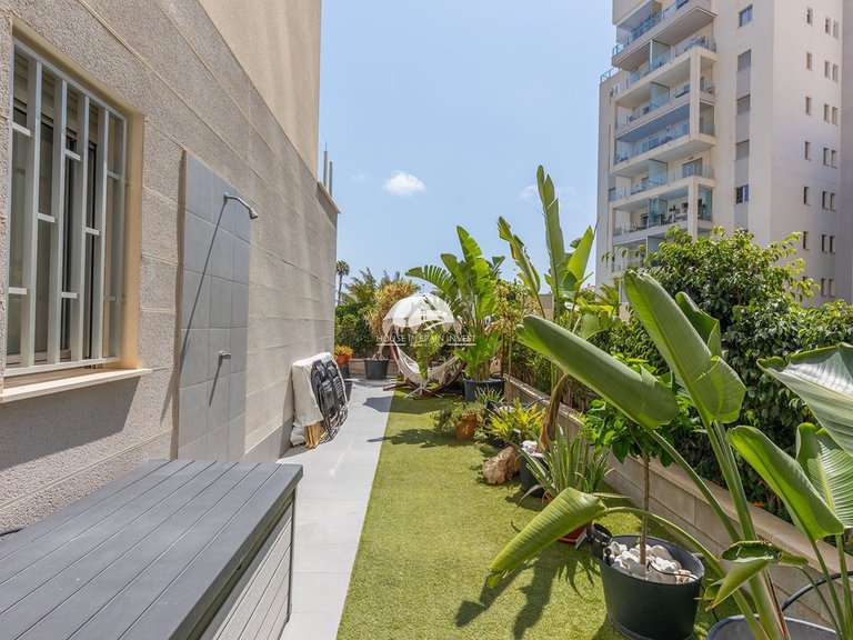 Apartment for Sale in La Mata Torrevieja, Alicante 15