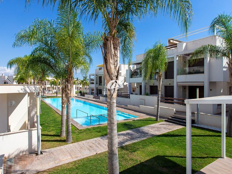 Apartment for Sale in Los Balcones Torrevieja, Alicante 3