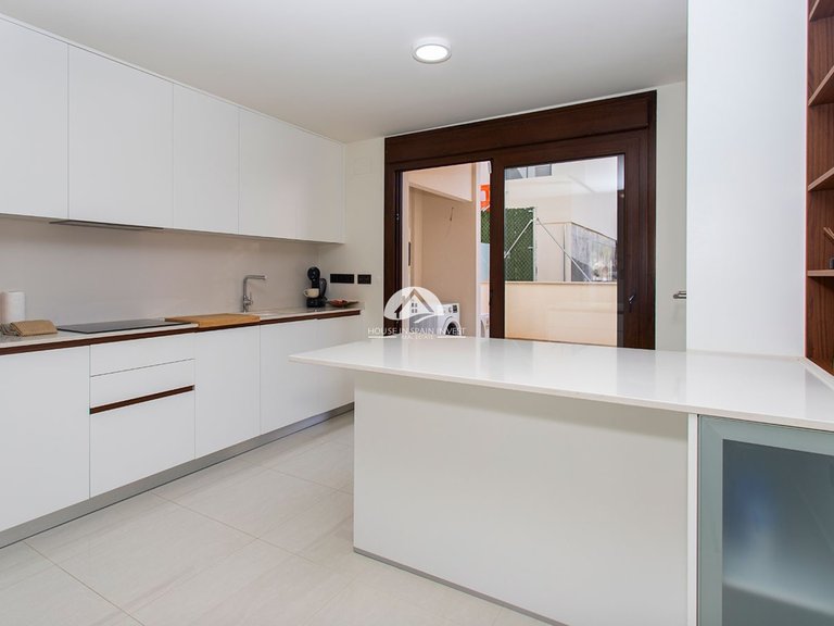 Apartment for Sale in Los Balcones Torrevieja, Alicante 35