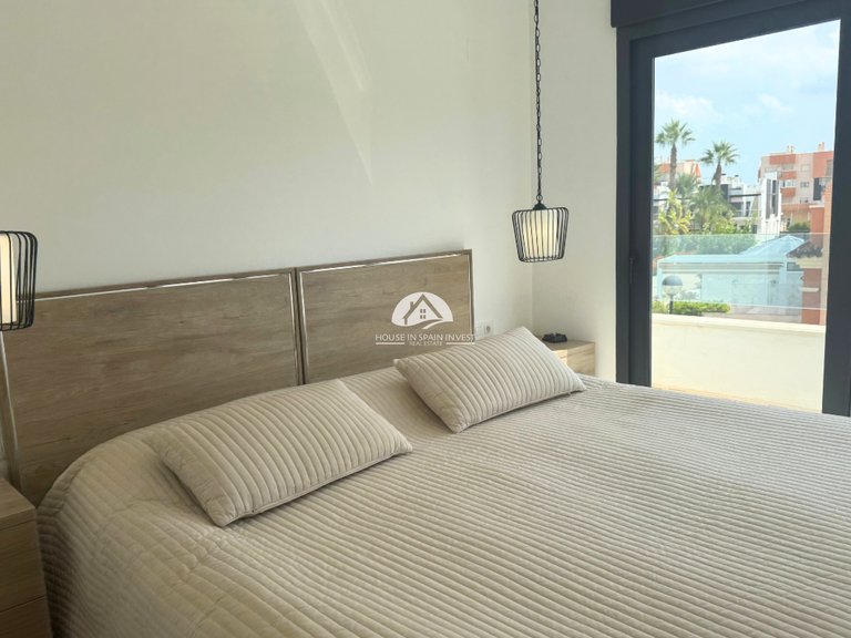 Town House for Sale in Playa Flamenca Orihuela Costa, Alicante 15