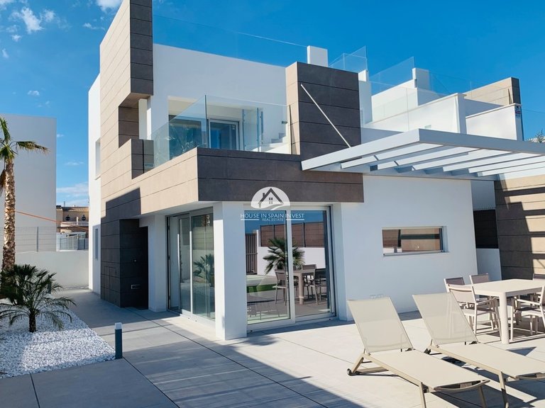 Villa for Sale in Guardamar - El Raso Guardamar Del Segura, Alicante 7