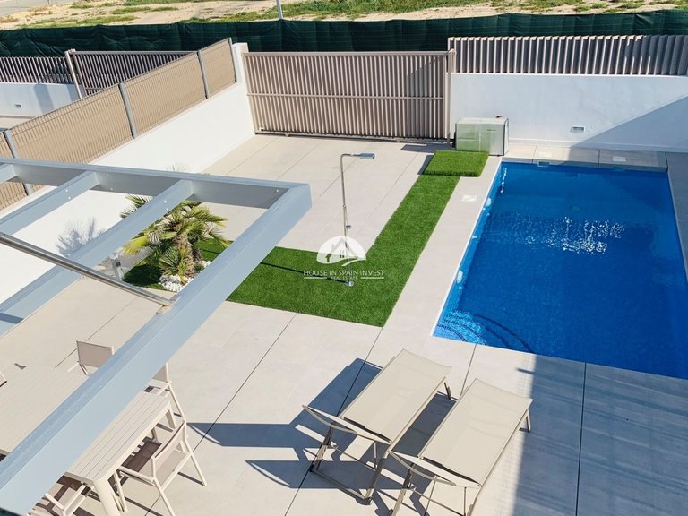 Villa for Sale in Guardamar - El Raso Guardamar Del Segura, Alicante 8