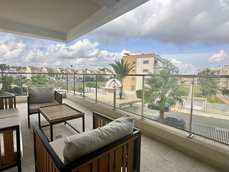 Apartment for Sale in Villamartín - Las Filipinas Orihuela Costa, Alicante 3