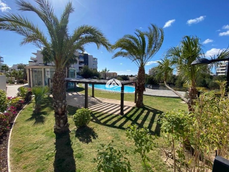 Apartment for Sale in Villamartín - Las Filipinas Orihuela Costa, Alicante 8
