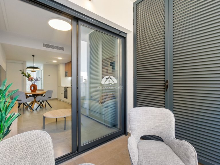 Apartment for Sale in Playa del Cura Torrevieja, Alicante 1