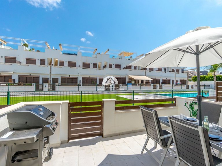 Town House for Sale in Torrevieja Torrevieja, Alicante 3