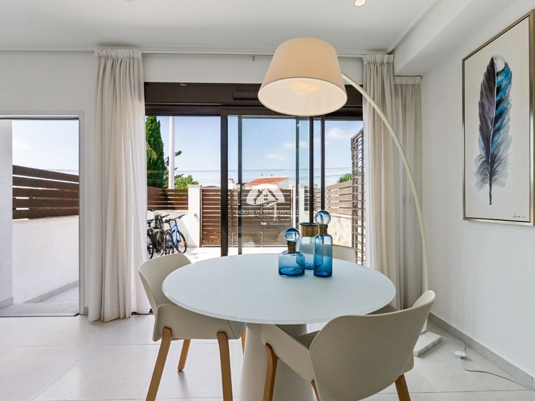 Town House for Sale in Torrevieja Torrevieja, Alicante 14