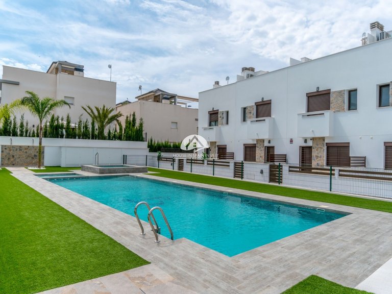 Town House for Sale in Torrevieja Torrevieja, Alicante 37