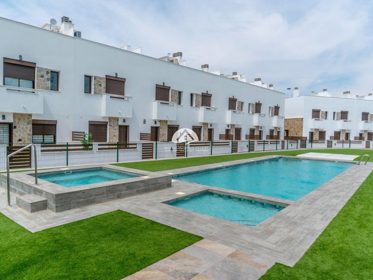 Town House for Sale in Torrevieja Torrevieja, Alicante 38