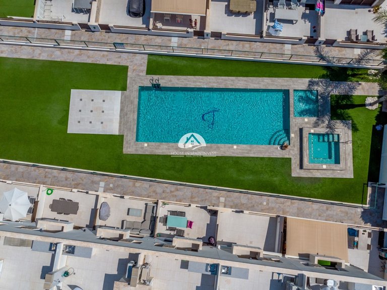 Town House for Sale in Torrevieja Torrevieja, Alicante 39