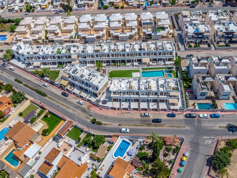 Town House for Sale in Torrevieja Torrevieja, Alicante 41