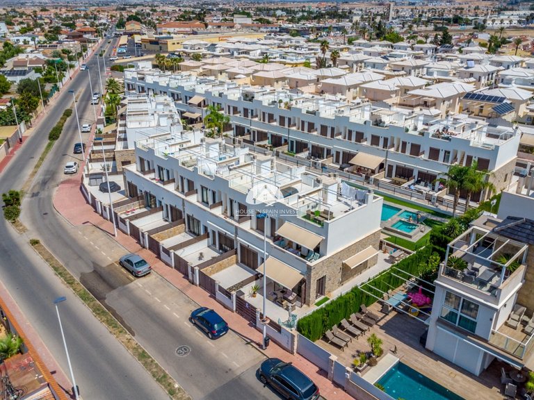 Town House for Sale in Torrevieja Torrevieja, Alicante 42