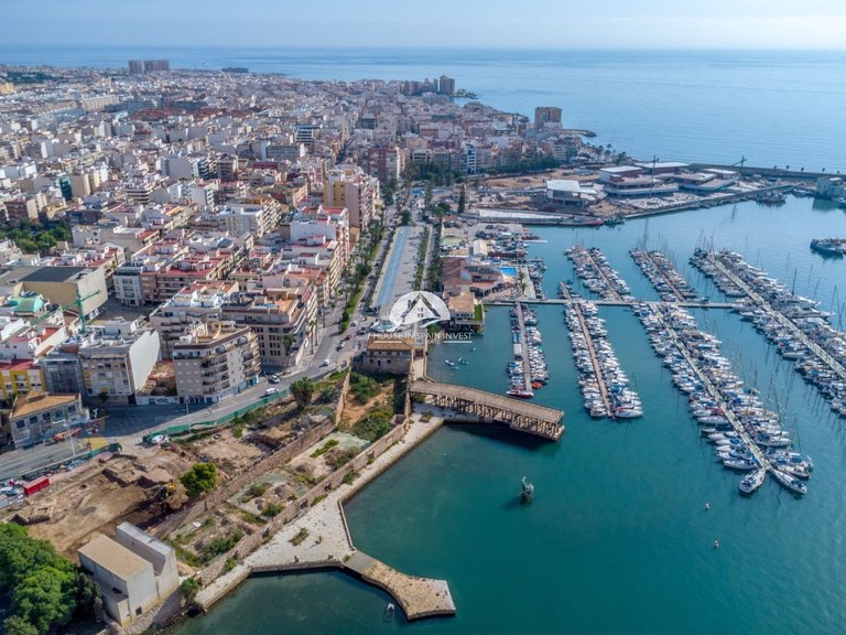 Apartment for Sale in Torrevieja Torrevieja, Alicante 2