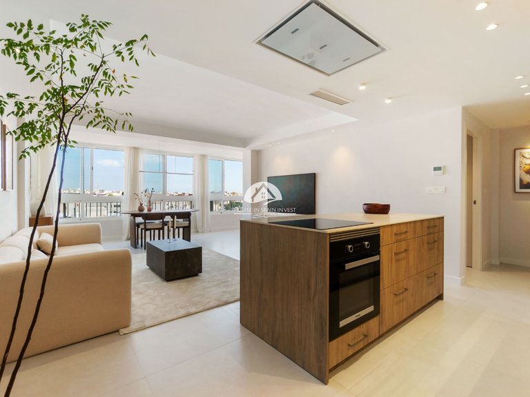 Apartment for Sale in Torrevieja Torrevieja, Alicante 6